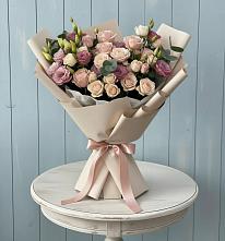 Букет цветов из:  Розы и Лизиантусы #REPLACE_PRED# Александрове