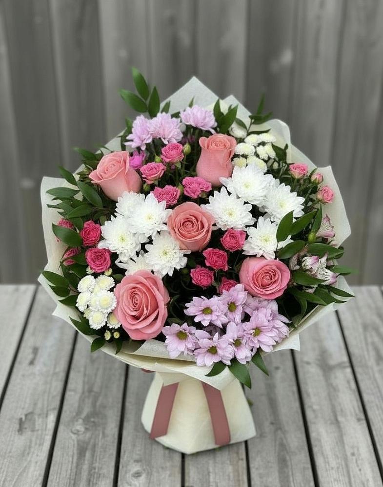 Букет цветов из: Альстромерии, Гвоздики, Розы и Хризантемы в Александрове