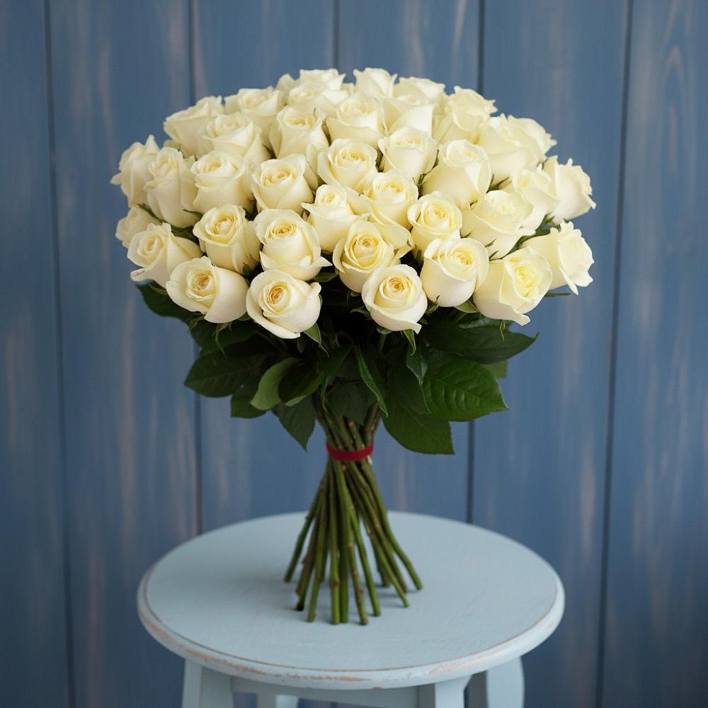 Букет 51 Белая роза Эдлесс Лав в Александрове