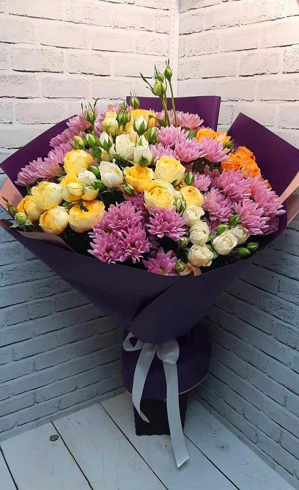 Букет цветов из: Хризантемы и Розы в Александрове