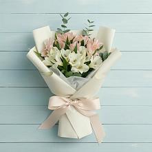Букет цветов из:  Альстромерии в Александрове