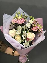 Букет цветов из:  Альстромерии, Розы и Лизиантусы #REPLACE_PRED# Александрове