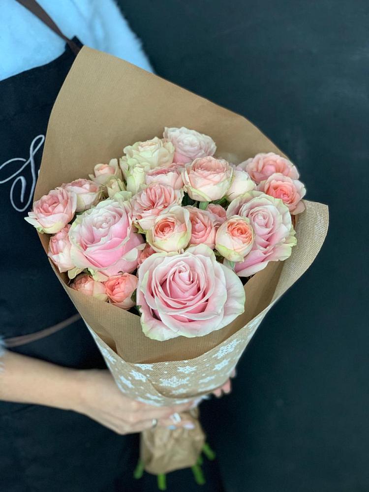 Букет цветов из: Хризантемы и Розы в Александрове