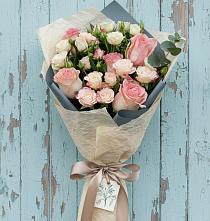 Букет цветов из:  Розы #REPLACE_PRED# Александрове
