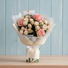 Букет цветов из:  Розы #REPLACE_PRED# Александрове