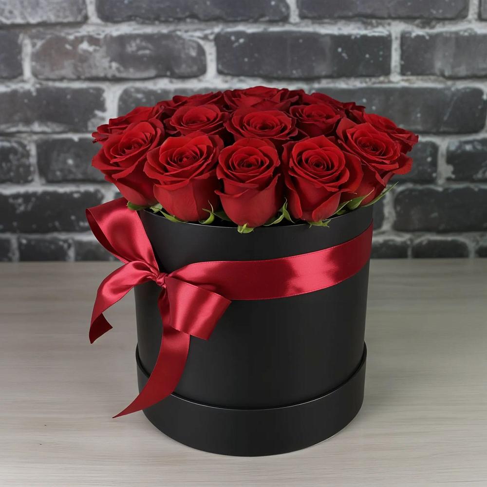 Цветочная композиция из Розы в шляпной коробке в Александрове