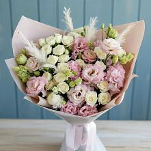 Букет цветов из:  Альстромерии и Розы в Александрове